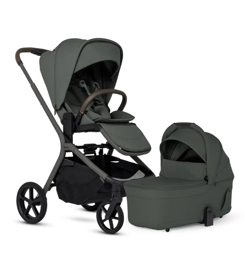 Silver Cross Breez Compact Stroller + Folding Bassinet Bundle