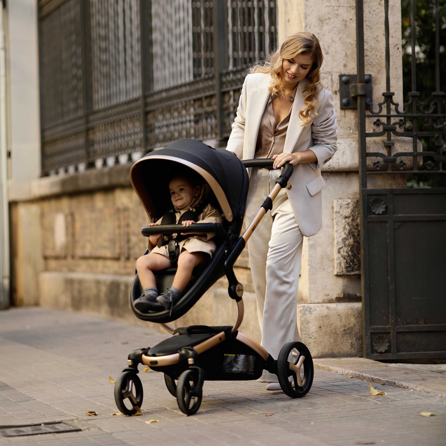 mima Xari Max Black & Gold Special Edition